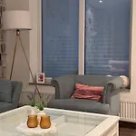 Themenzimmer Pusteblume Naehe Hauptbahnhof 杜伊斯堡