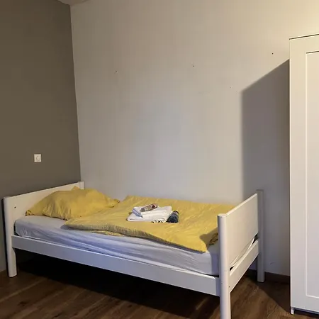 Homestay Themenzimmer Pusteblume Naehe Hauptbahnhof