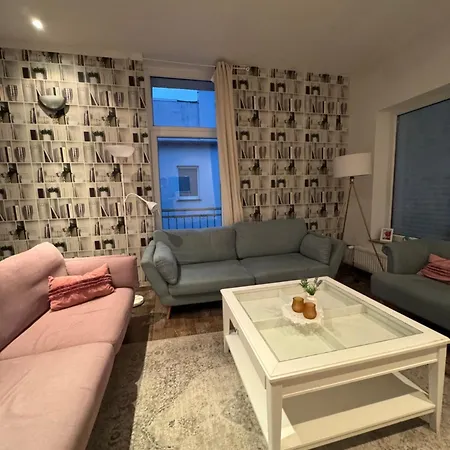 Themenzimmer Pusteblume Naehe Hauptbahnhof Duisburg