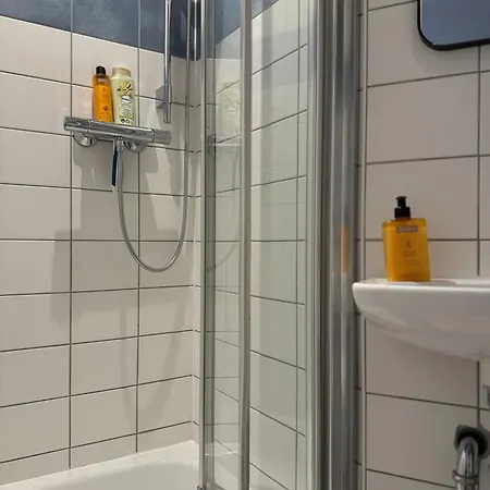 Accommodatie bij particulieren Themenzimmer Pusteblume Naehe Hauptbahnhof