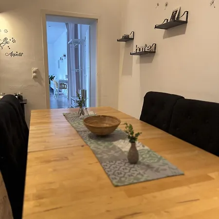Accommodatie bij particulieren Themenzimmer Pusteblume Naehe Hauptbahnhof