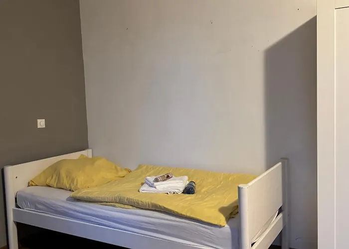 Séjour chez l'habitant Themenzimmer Pusteblume Naehe Hauptbahnhof